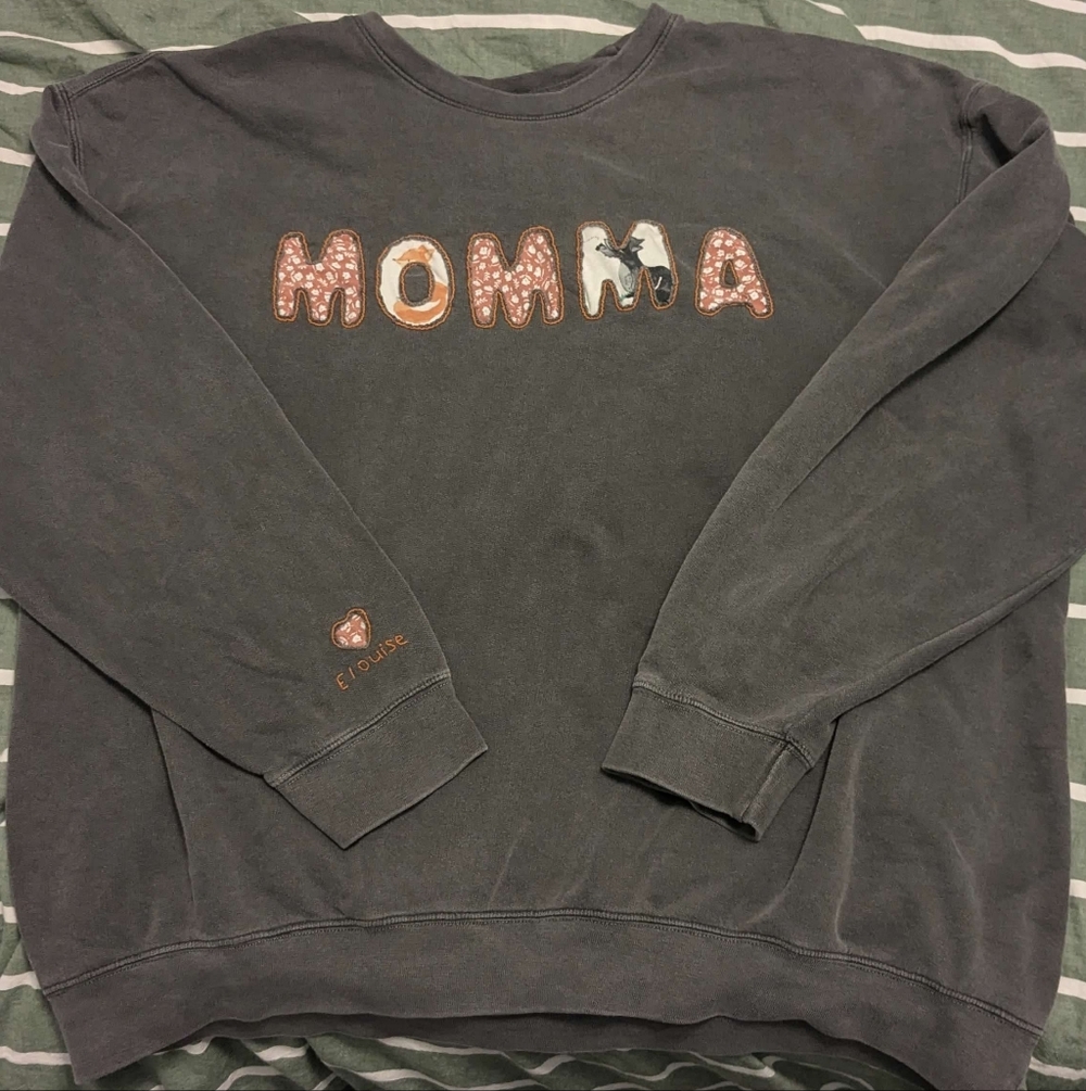Gray 'Momma' Sweatshirt